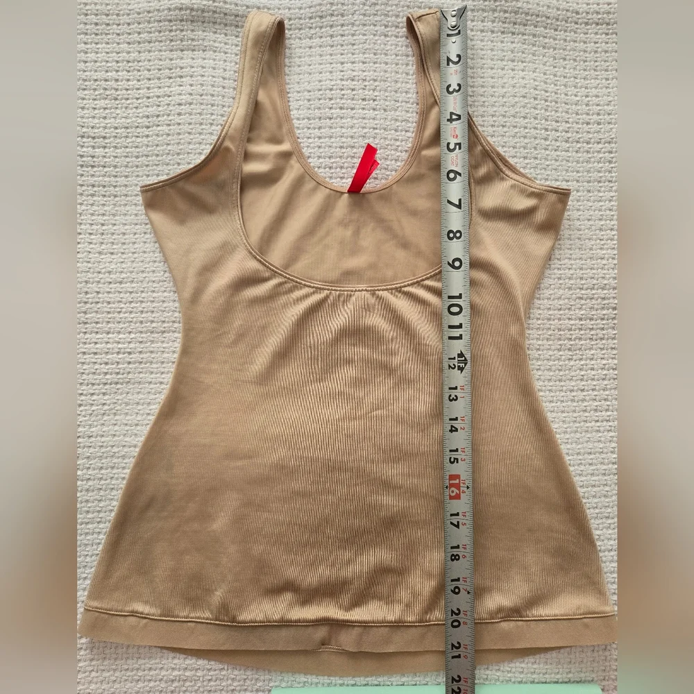 SPANX Tan / Nude Tank Top‎ - Large - Shapewear